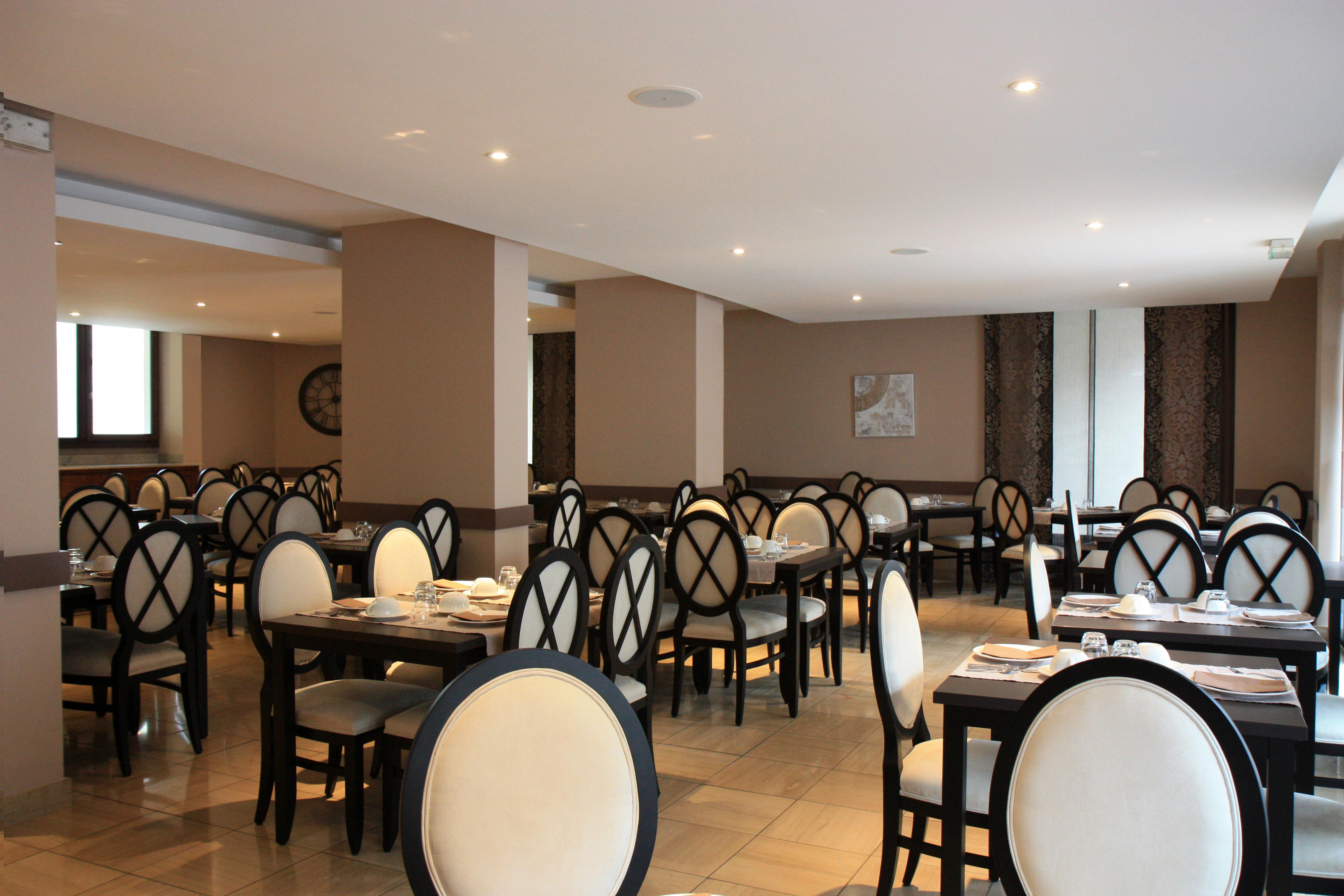 Hotel Henry II Beaune Centre Екстериор снимка