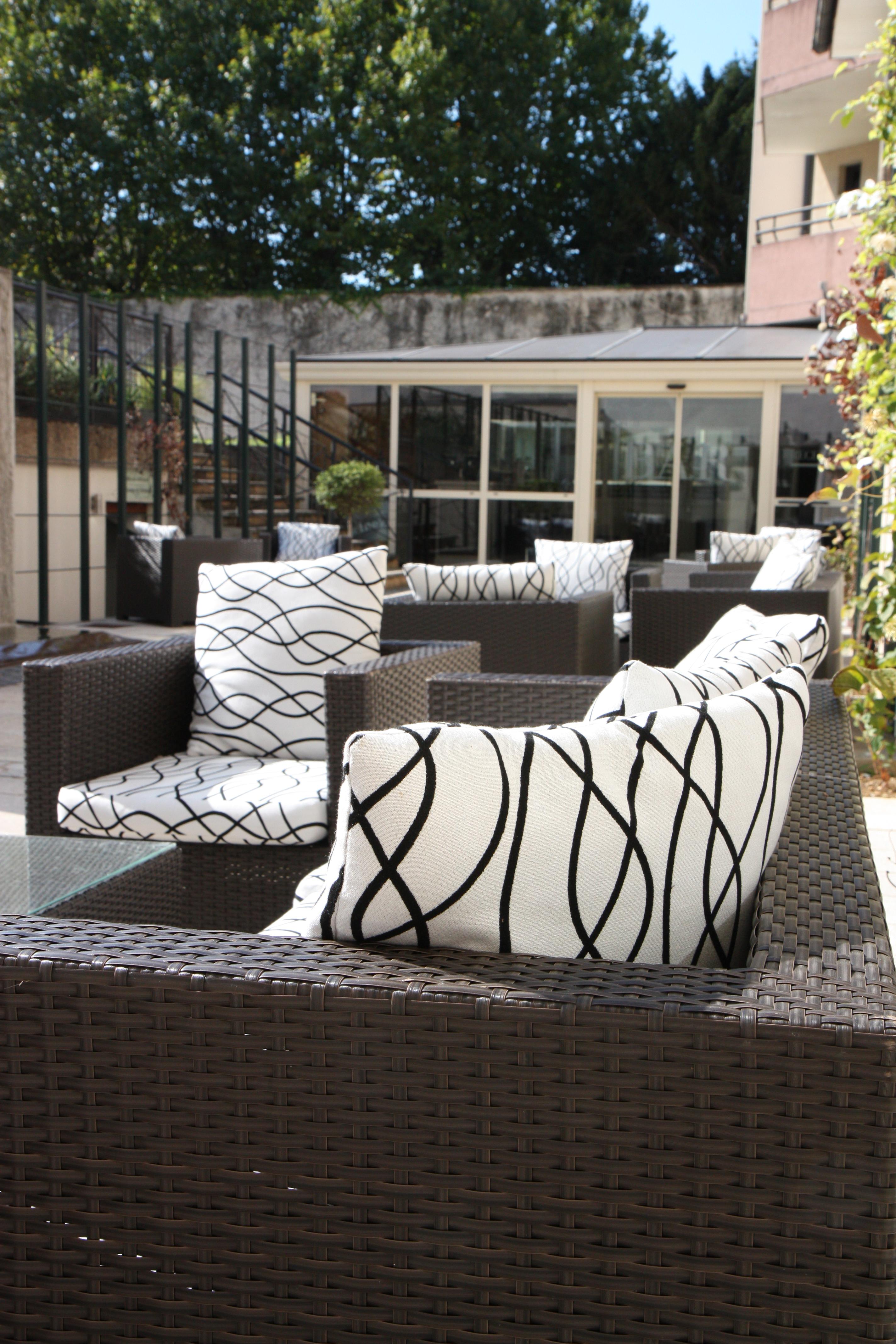 Hotel Henry II Beaune Centre Екстериор снимка