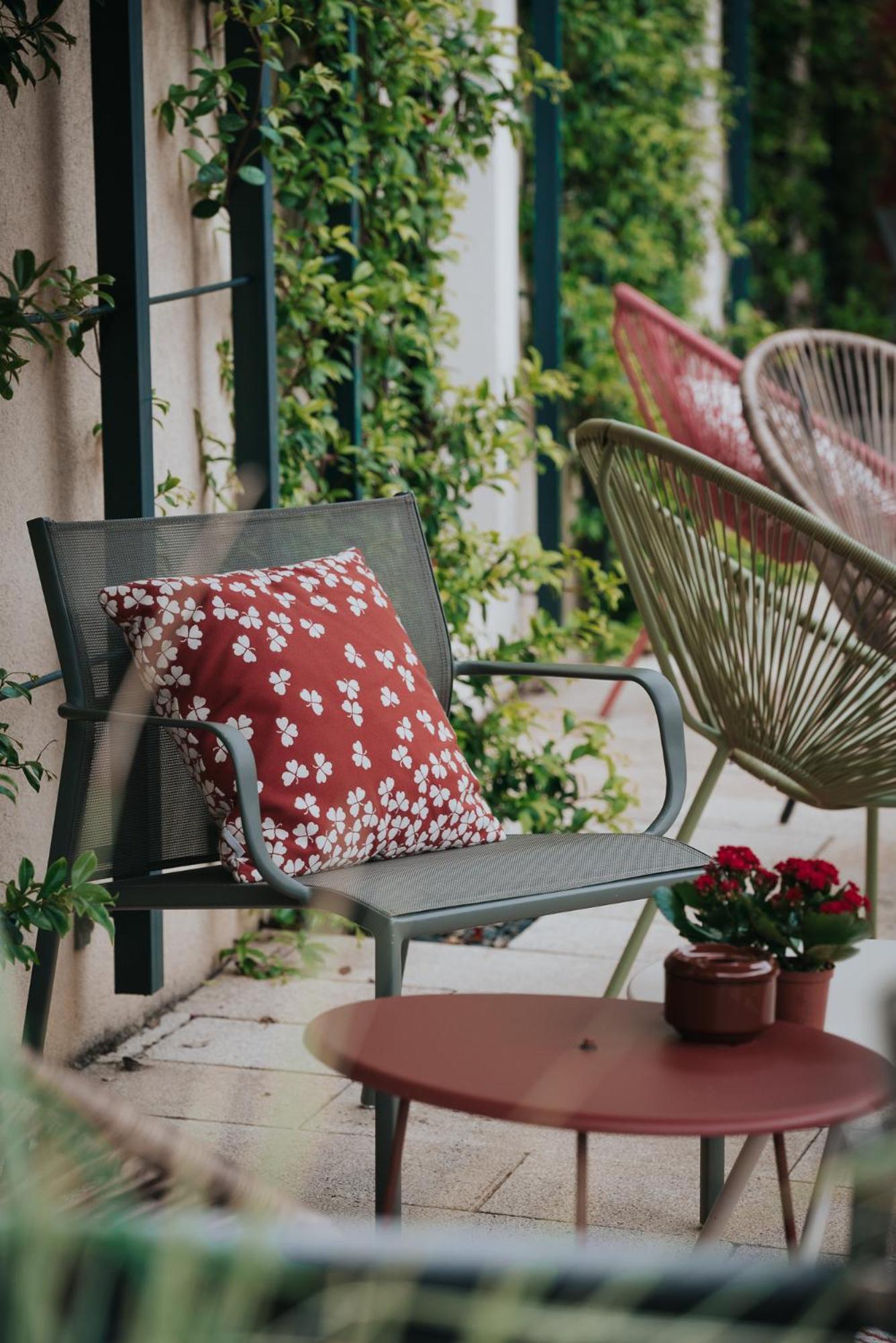 Hotel Henry II Beaune Centre Екстериор снимка
